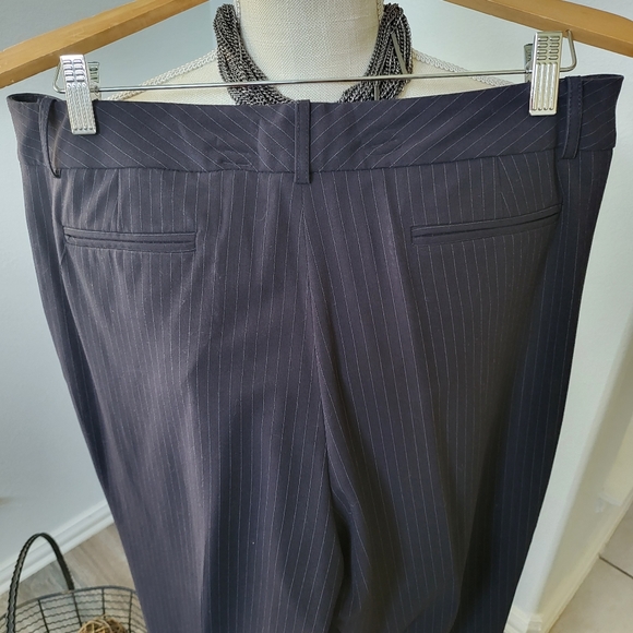 Tahari Pants - Picture 7 of 15